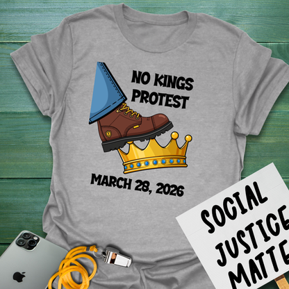 Stompin' Crowns - No Kings March - Unisex Softstyle T-Shirt