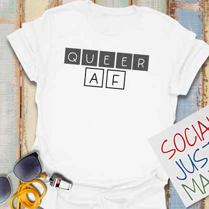 QUEER AF - Unisex Softstyle T-Shirt